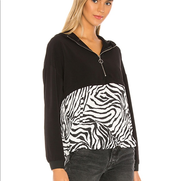 Superdown Tilly Zip Up Jacket NWT Zebra Print - Picture 2 of 8